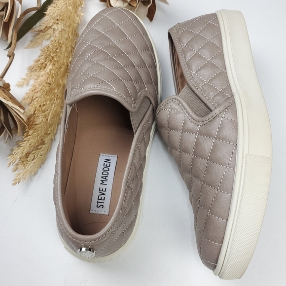 🔴 STEVE Madden Quilted Lether Grey Tan Loafers 6m - Picture 9 of 13